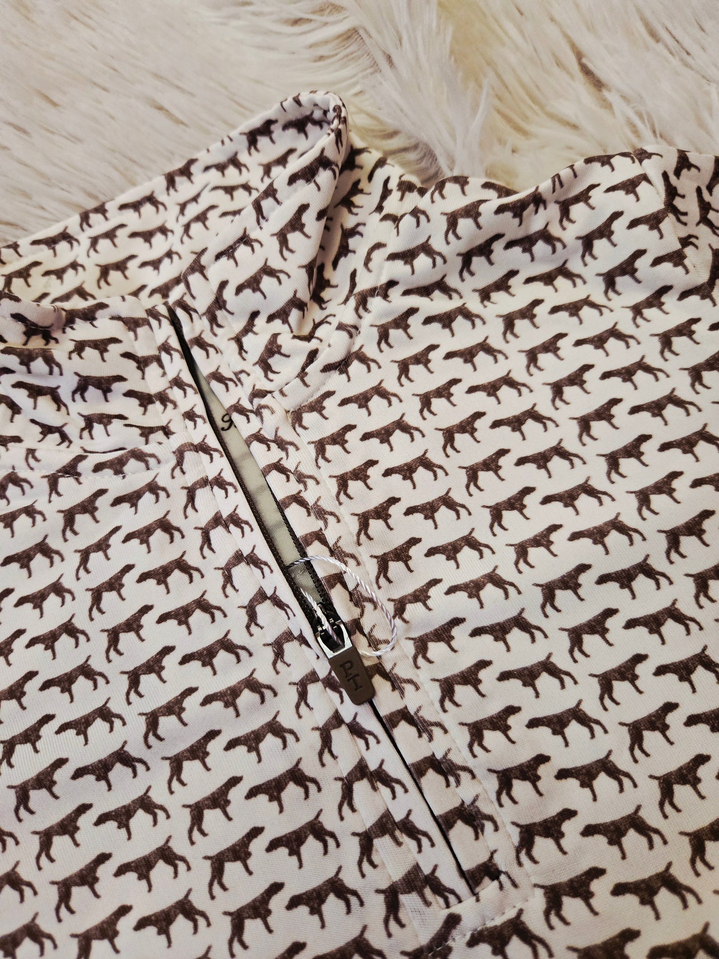 Pointer Inlet Pullover